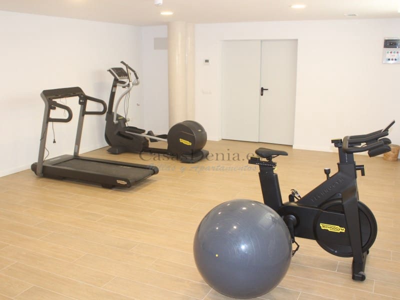 2 Zimmer Apartment zu verkaufen in Denia mit Pool Garage - 365.000 € (Ref: 10165530)