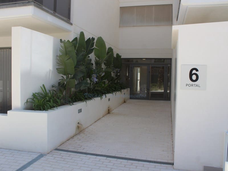 2 Zimmer Apartment zu verkaufen in Denia mit Pool Garage - 365.000 € (Ref: 10165530)