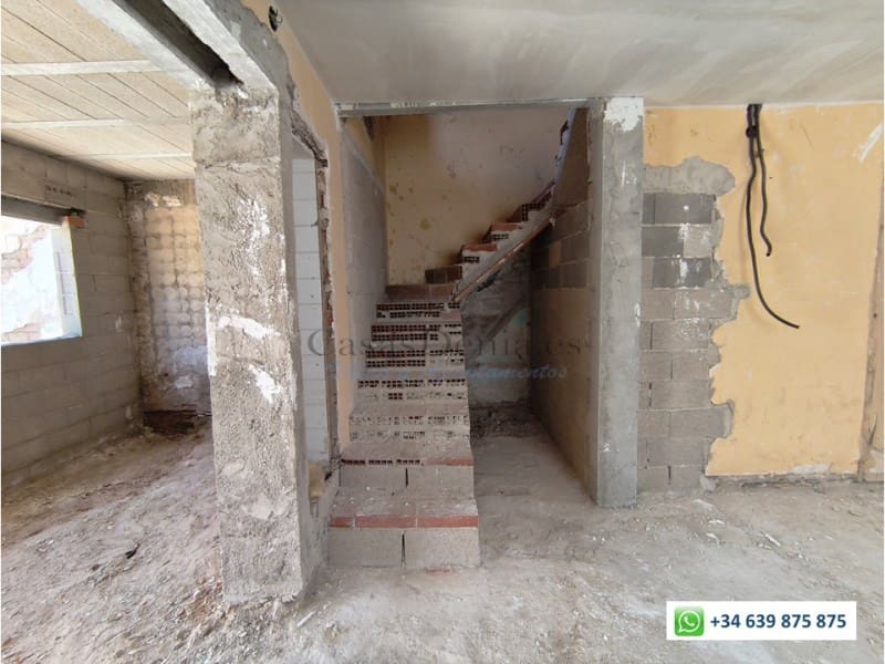 3 bedroom Townhouse for sale in Beniarbeig - € 192,000 (Ref: 10165531)