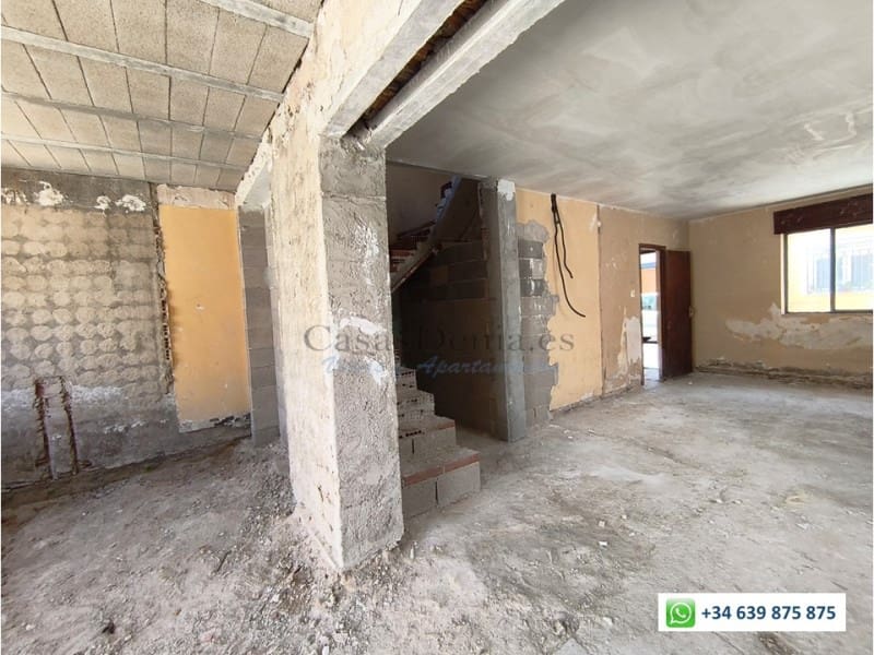 3 bedroom Townhouse for sale in Beniarbeig - € 192,000 (Ref: 10165531)