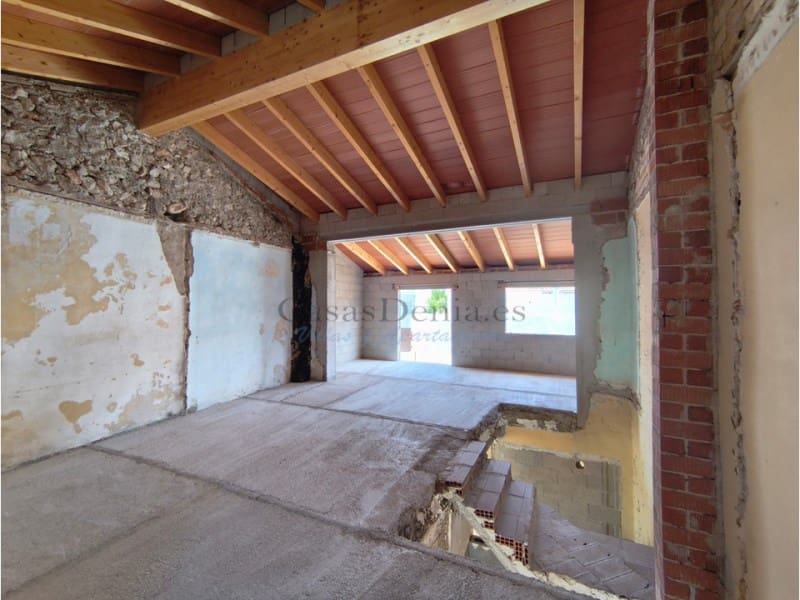3 bedroom Townhouse for sale in Beniarbeig - € 192,000 (Ref: 10165531)