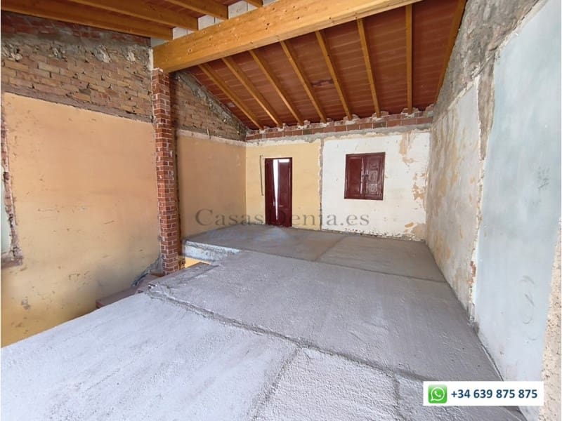 3 bedroom Townhouse for sale in Beniarbeig - € 192,000 (Ref: 10165531)