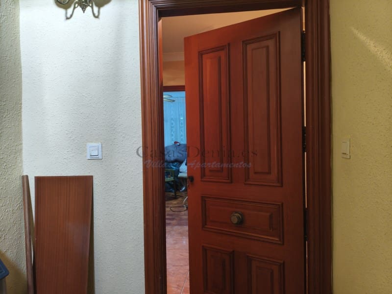 4 makuuhuone Omakotitalo myytävänä paikassa Denia mukana 
autotalli - 709 000 € (Ref: 10165532)