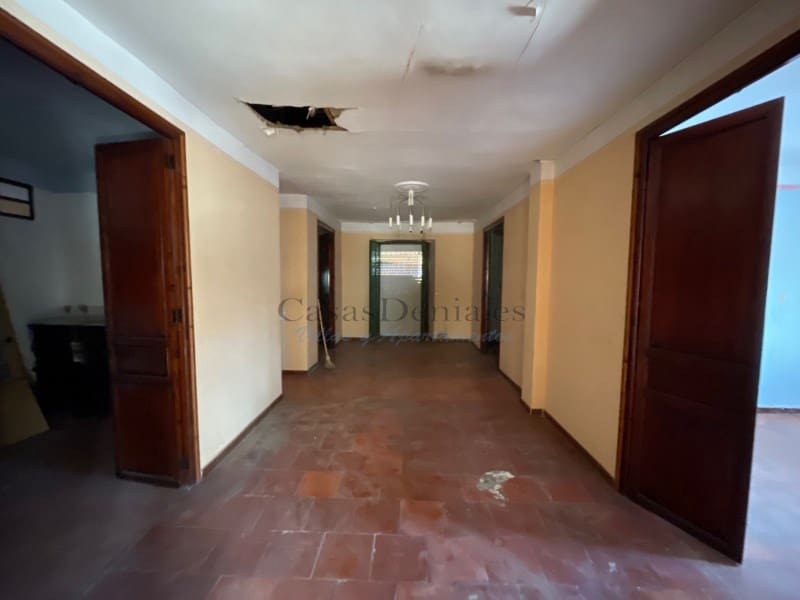 Chalet de 6 habitaciones en Dénia en venta con garaje - 1.200.000 € (Ref: 10165534)