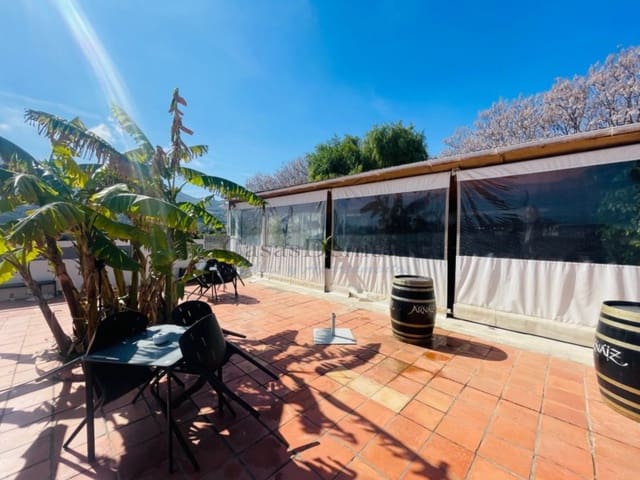 Chalet de 6 habitaciones en La Pedrera - Vessanes, Dénia en venta con garaje - 1.200.000 € (Ref: 10165534)
