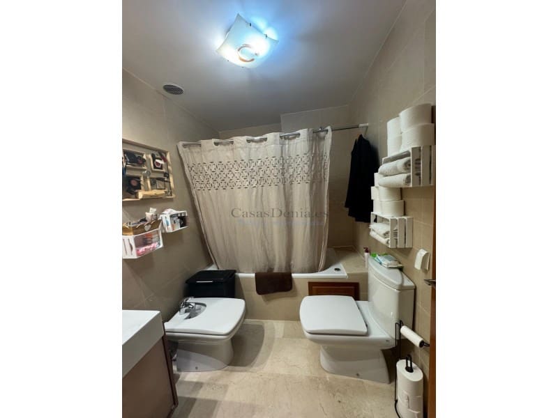 2 slaapkamer Appartement te koop in Denia met zwembad - € 295.000 (Ref: 10165535)