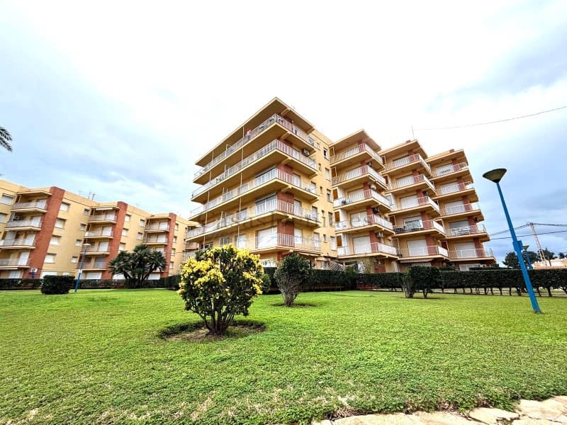 Apartamento de 2 habitaciones en Dénia en venta con piscina - 320.000 € (Ref: 10165536)