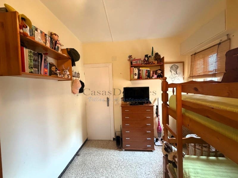 Apartamento de 2 habitaciones en Dénia en venta con piscina - 320.000 € (Ref: 10165536)