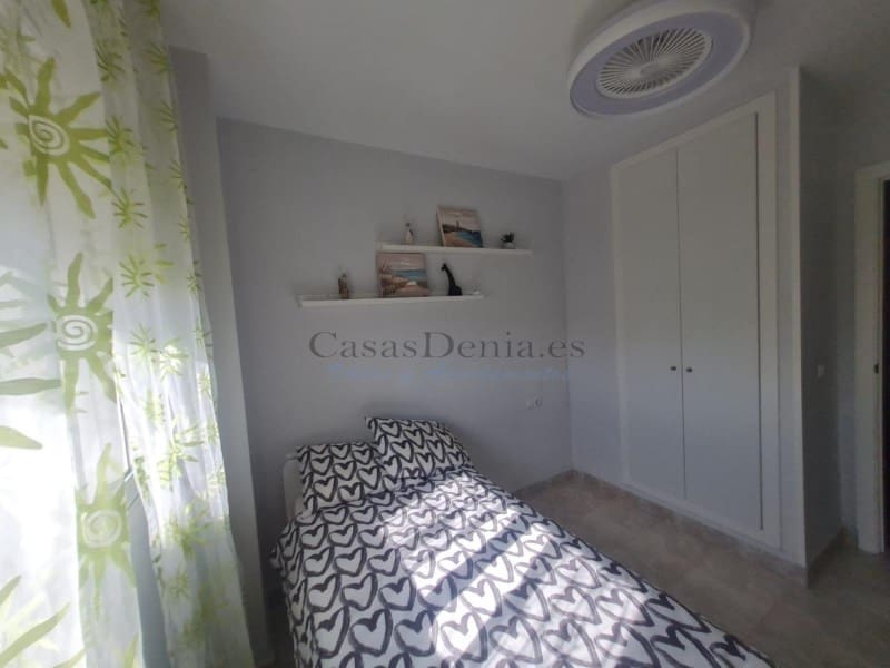3 makuuhuone Huoneisto myytävänä paikassa Denia mukana uima-altaan 
autotalli - 475 000 € (Ref: 10165537)