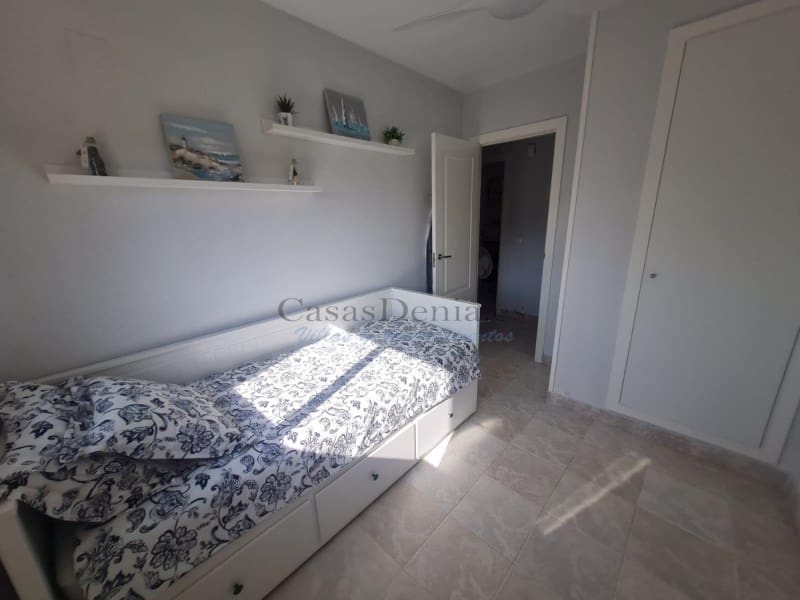 3 makuuhuone Huoneisto myytävänä paikassa Denia mukana uima-altaan 
autotalli - 475 000 € (Ref: 10165537)