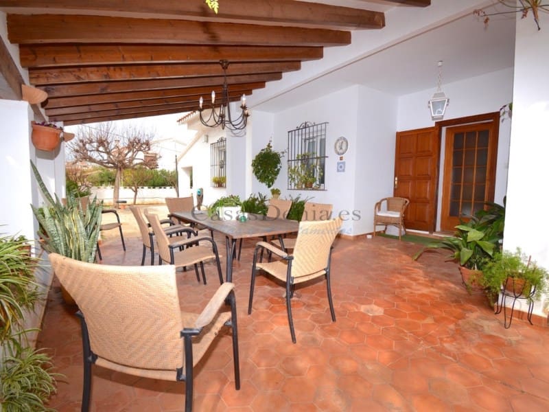 4 soveværelse Villa til salg i Denia med swimmingpool garage - € 960.000 (Ref: 10165538)