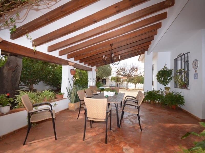 4 soveværelse Villa til salg i Denia med swimmingpool garage - € 960.000 (Ref: 10165538)