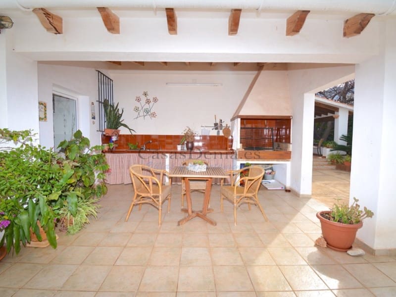 4 soveværelse Villa til salg i Denia med swimmingpool garage - € 960.000 (Ref: 10165538)