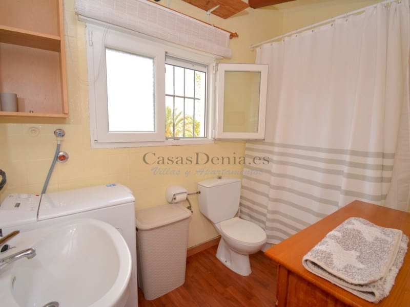 4 soveværelse Villa til salg i Denia med swimmingpool garage - € 960.000 (Ref: 10165538)