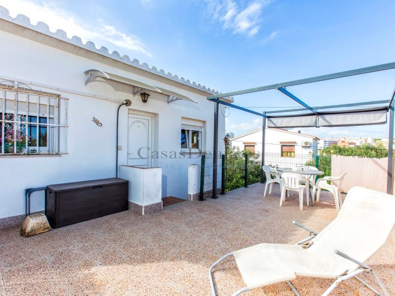 4 soveværelse Villa til salg i Denia med swimmingpool garage - € 960.000 (Ref: 10165538)