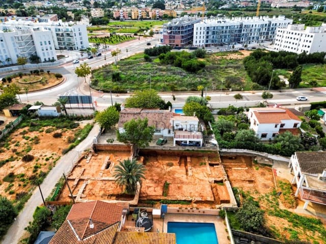 4 soveværelse Villa til salg i El Montgó, Dénia med swimmingpool garage - € 960.000 (Ref: 10165538)