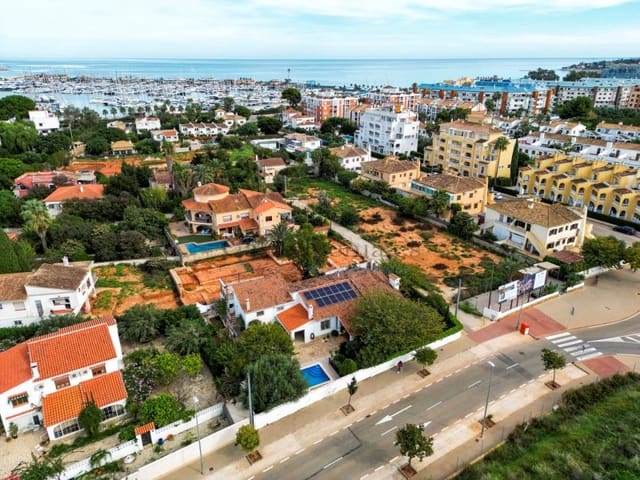 4 soveværelse Villa til salg i El Montgó, Dénia med swimmingpool garage - € 960.000 (Ref: 10165538)