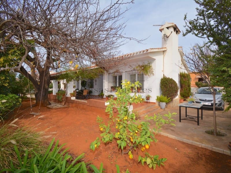 4 soveværelse Villa til salg i Denia med swimmingpool garage - € 960.000 (Ref: 10165538)