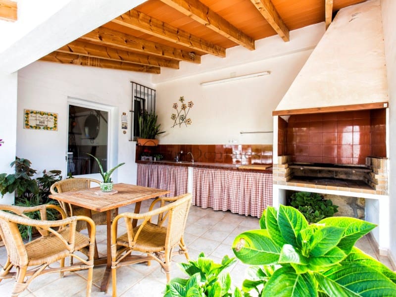 4 soveværelse Villa til salg i Denia med swimmingpool garage - € 960.000 (Ref: 10165538)