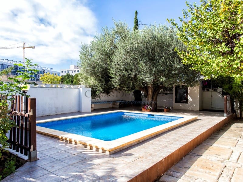4 soveværelse Villa til salg i Denia med swimmingpool garage - € 960.000 (Ref: 10165538)