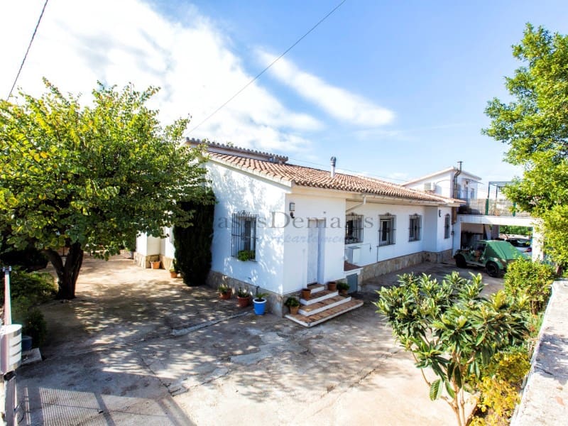 4 soveværelse Villa til salg i Denia med swimmingpool garage - € 960.000 (Ref: 10165538)