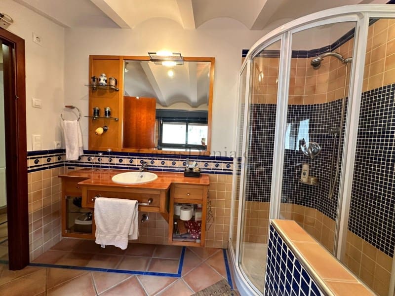 3 soveværelse Villa til salg i Denia med swimmingpool garage - € 735.000 (Ref: 10166595)