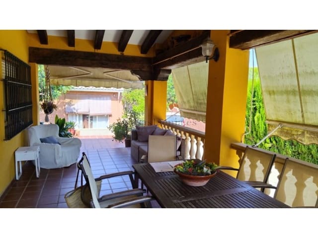 4 soveværelse Villa til salg i Las Rotas / Les Rotes, Dénia med garage - € 760.000 (Ref: 10171448)