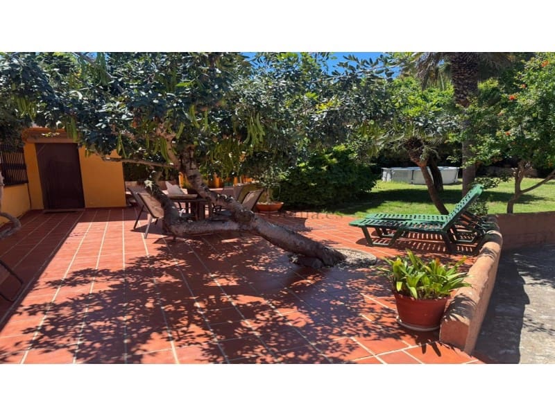 4 Zimmer Villa zu verkaufen in Denia mit Garage - 760.000 € (Ref: 10171448)
