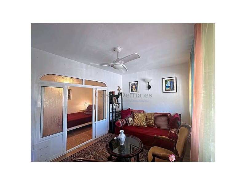 Chalet de 4 habitaciones en Dénia en venta con piscina garaje - 589.000 € (Ref: 10177071)