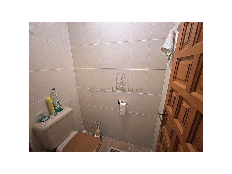 Chalet de 4 habitaciones en Dénia en venta con piscina garaje - 589.000 € (Ref: 10177071)