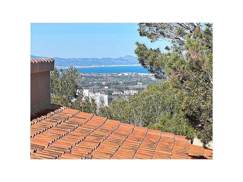 Chalet de 4 habitaciones en Dénia en venta con piscina garaje - 589.000 € (Ref: 10177071)