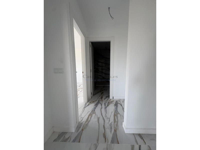 1 bedroom Apartment for sale in Denia - € 159,000 (Ref: 10177072)