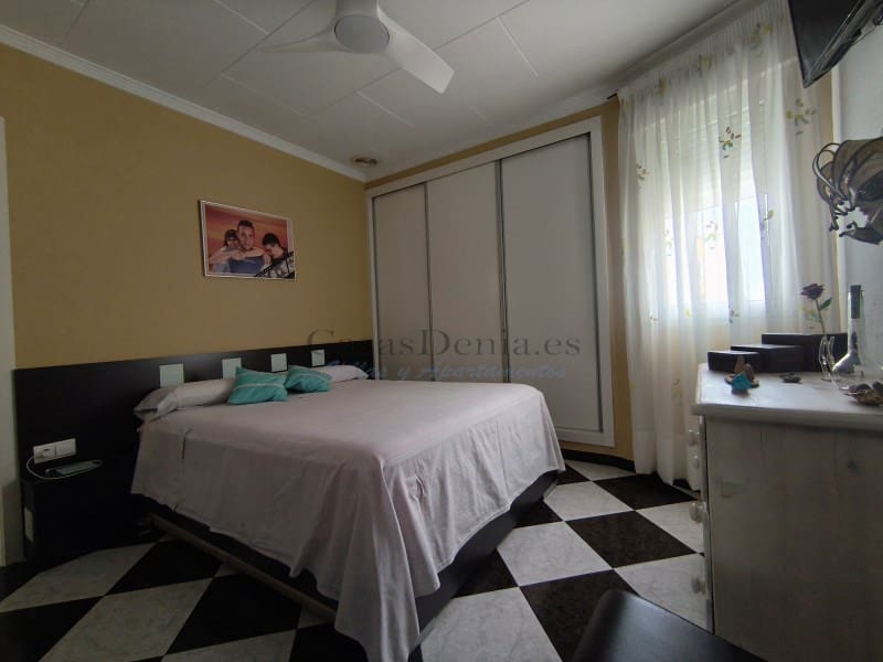 4 camera da letto Casa in vendita in Ondara con garage - 275.000 € (Rif: 10177073)