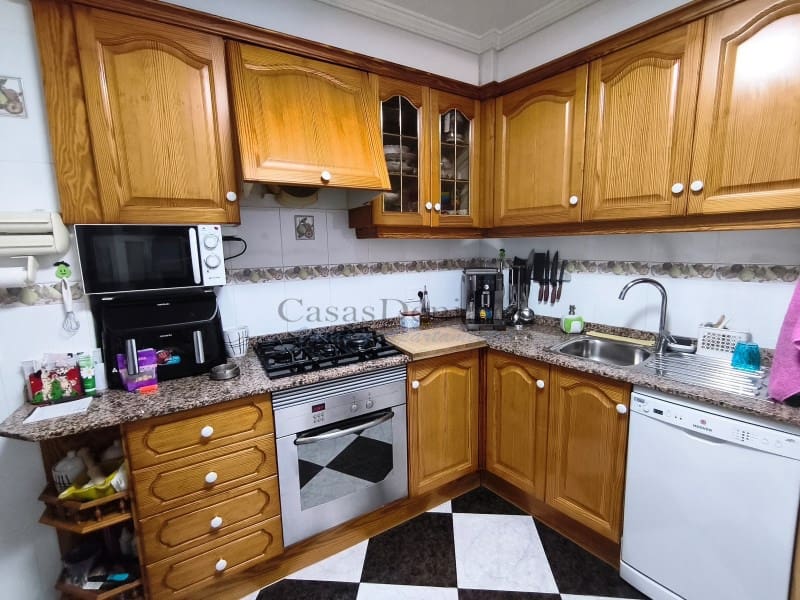 4 camera da letto Casa in vendita in Ondara con garage - 275.000 € (Rif: 10177073)