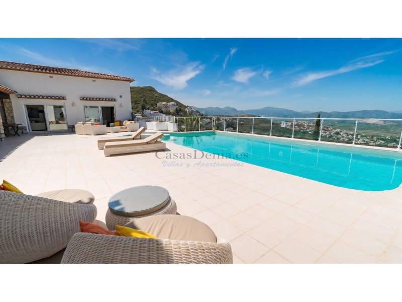 3 slaapkamer Villa te koop in Pego - € 850.000 (Ref: 10177074)