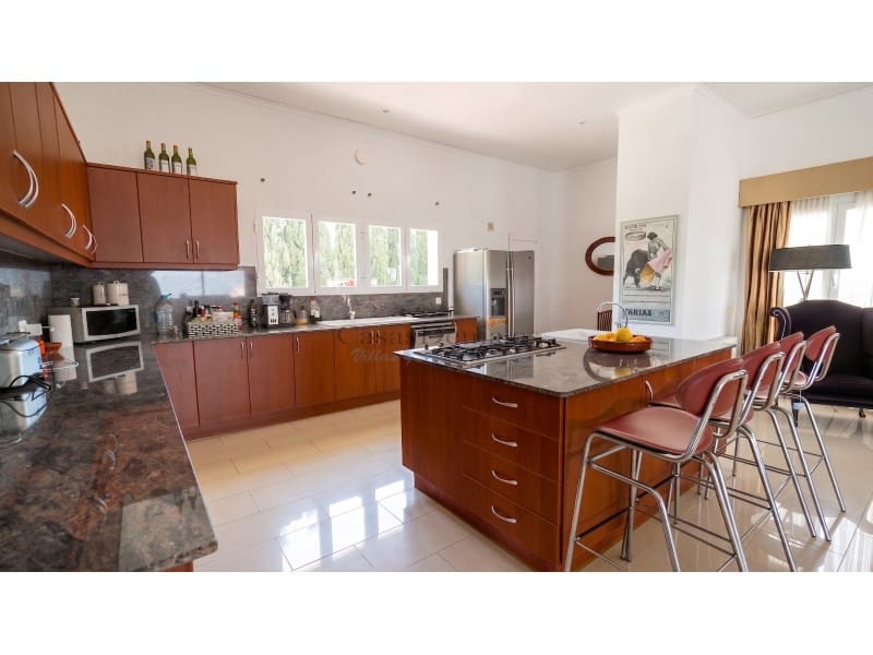3 slaapkamer Villa te koop in Pego - € 850.000 (Ref: 10177074)