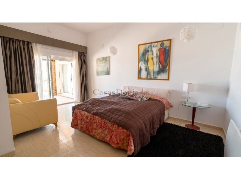 3 slaapkamer Villa te koop in Pego - € 850.000 (Ref: 10177074)