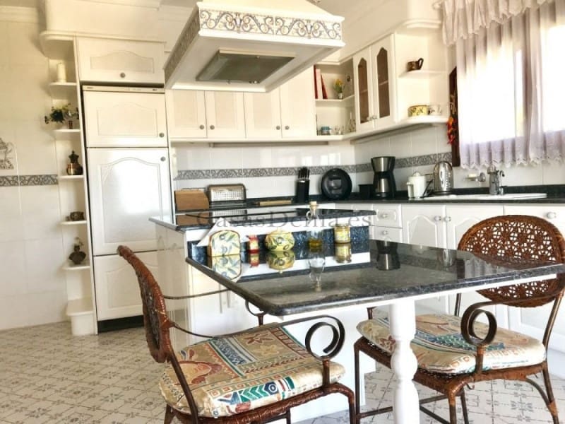 3 makuuhuone Huvila myytävänä paikassa Denia mukana uima-altaan 
autotalli - 1 490 000 € (Ref: 8091417)