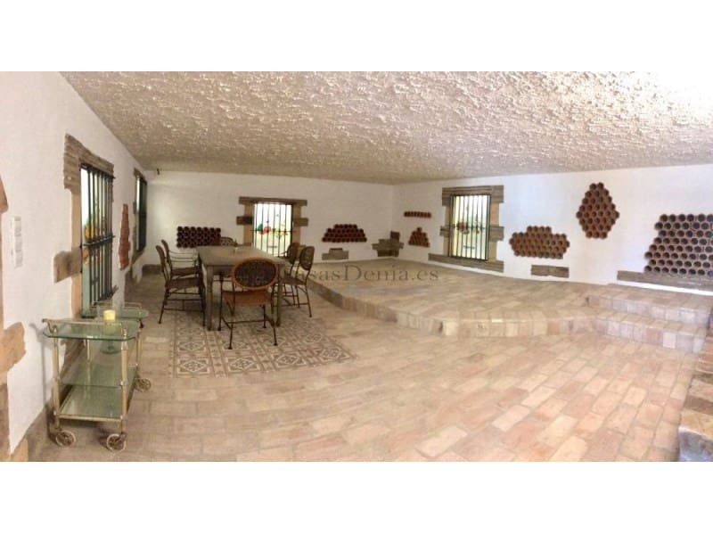 3 makuuhuone Huvila myytävänä paikassa Denia mukana uima-altaan 
autotalli - 1 490 000 € (Ref: 8091417)