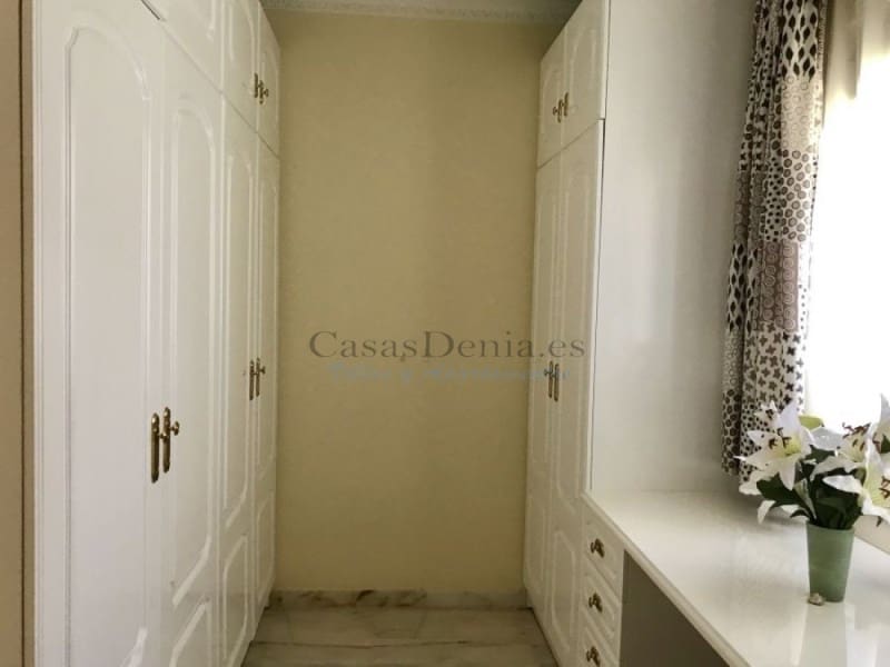 3 makuuhuone Huvila myytävänä paikassa Denia mukana uima-altaan 
autotalli - 1 490 000 € (Ref: 8091417)