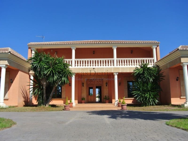5 soverom Villa til salgs i Denia med garasje - € 1 895 000 (Ref: 8091452)