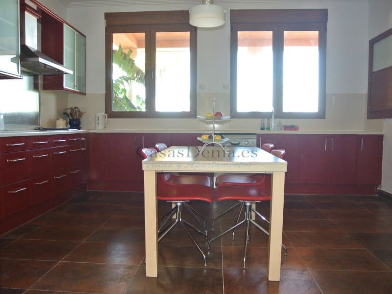 5 soverom Villa til salgs i Denia med garasje - € 1 895 000 (Ref: 8091452)