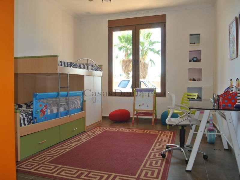 5 soverom Villa til salgs i Denia med garasje - € 1 895 000 (Ref: 8091452)