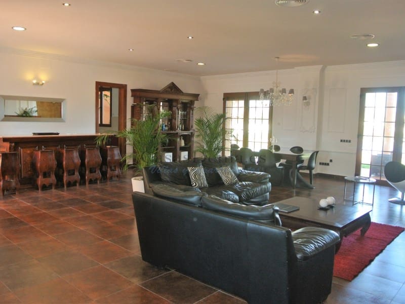 5 soverom Villa til salgs i Denia med garasje - € 1 895 000 (Ref: 8091452)