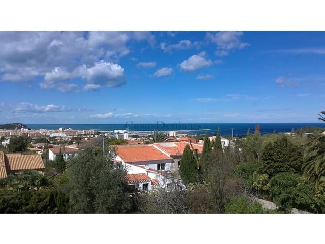 4 bedroom Villa for sale in El Montgó, Dénia - € 950,000 (Ref: 8091459)