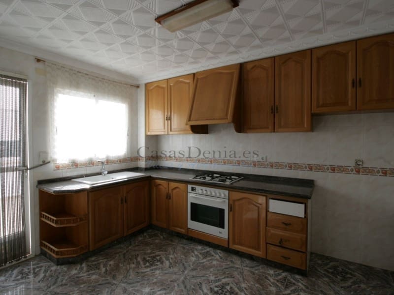 7 chambre Maison de Ville à vendre à Pego - 300 000 € (Ref: 8091554)