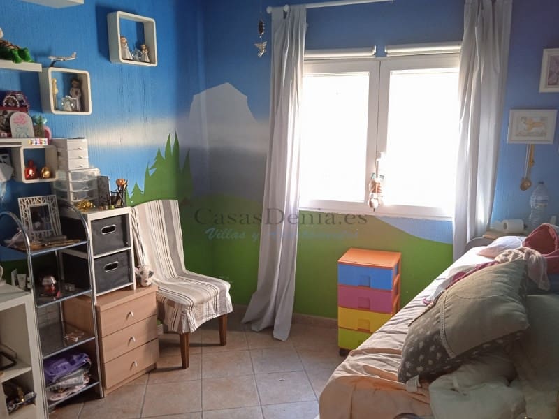 3 quarto Casa em Banda para venda em Pego com garagem - 280 000 € (Ref: 8091564)