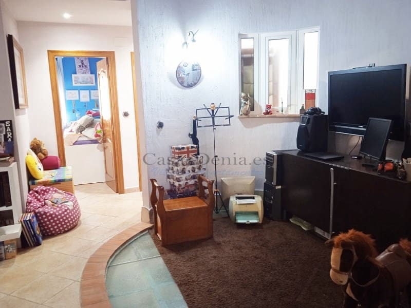 3 quarto Casa em Banda para venda em Pego com garagem - 280 000 € (Ref: 8091564)