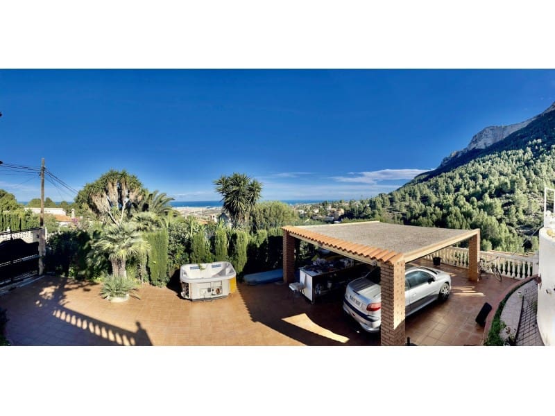 3 sypialnia Willa na sprzedaż w Denia z garażem - 598 000 € (Ref: 8155367)