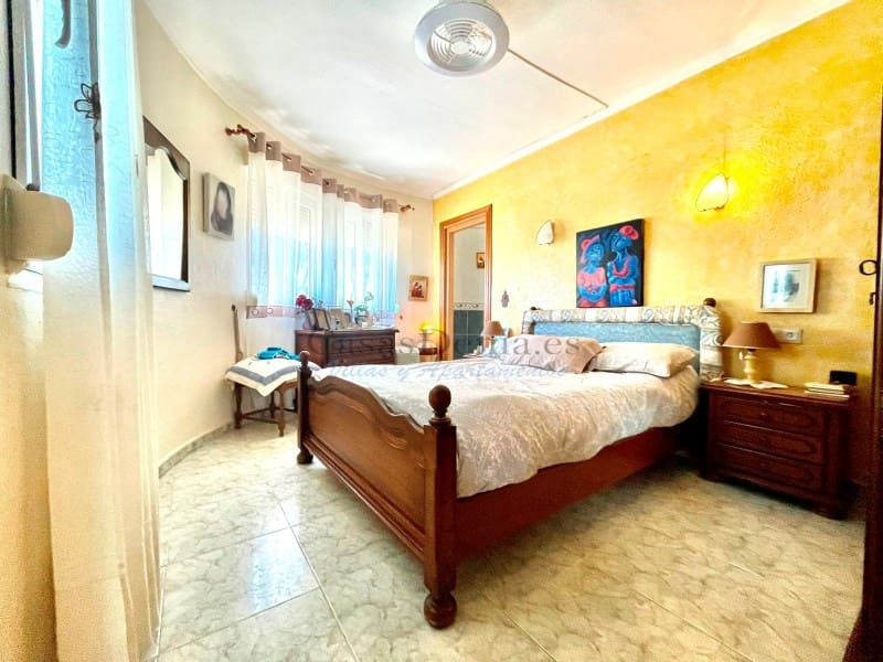 3 sypialnia Willa na sprzedaż w Denia z garażem - 598 000 € (Ref: 8155367)